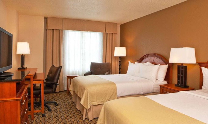College Park Resort | Enjoy a Peaceful Retreat! Steps from NEW World of Coca-Cola, Pet-Friendly