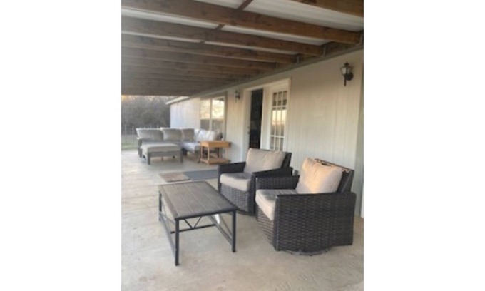 Hugo House | Enjoy a Red River Country Getaway