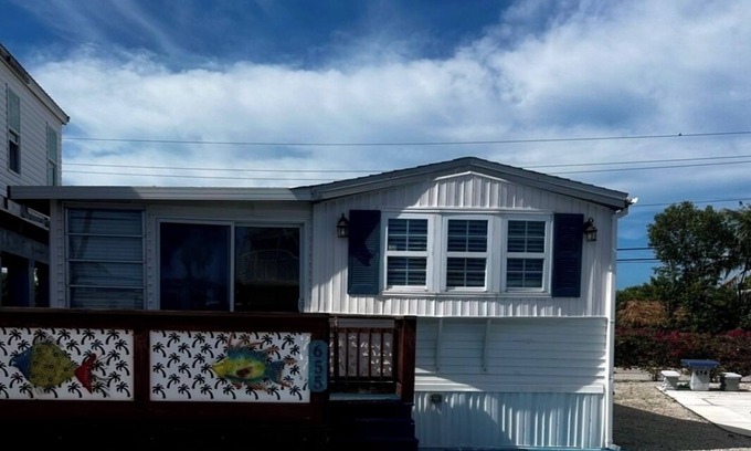 Cudjoe Key House | Enjoy Caribbean weather in the USA. Summer openings!