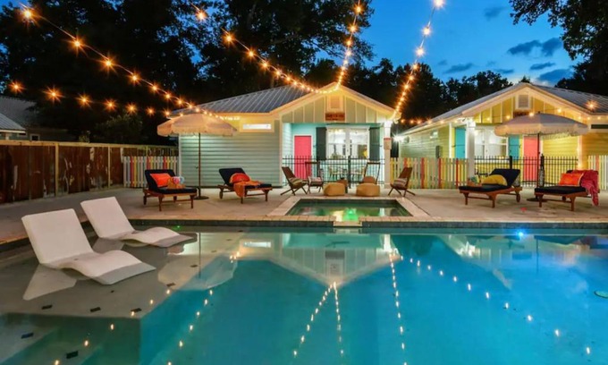 Bay St Louis House | Enjoy luxurious accommodations at La Maison Cotiere