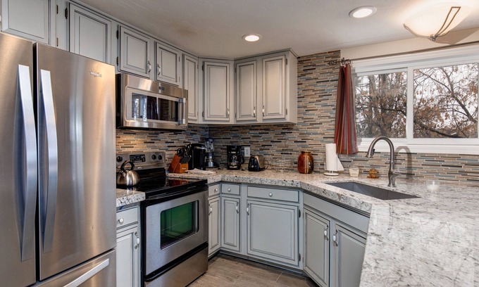 North Park City Condo | Enjoy Luxury Resort Amenities in the Heart of Old Town Park City! Snowblaze 205