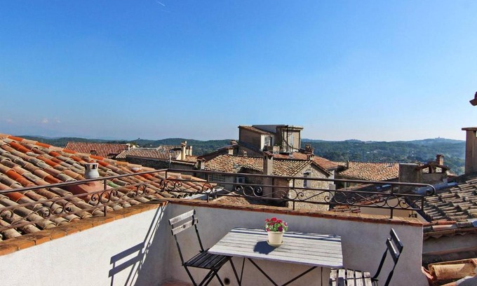 Mougins Town Centre Apartment | Enjoy Mougins