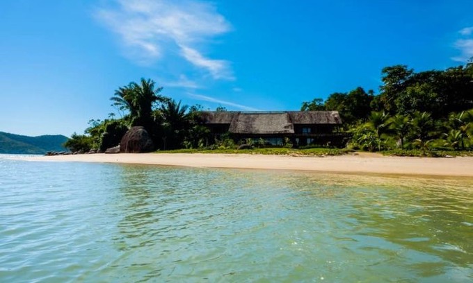 Paraty Villa | Enjoy of this espectacular house were Twilight the film was filmed