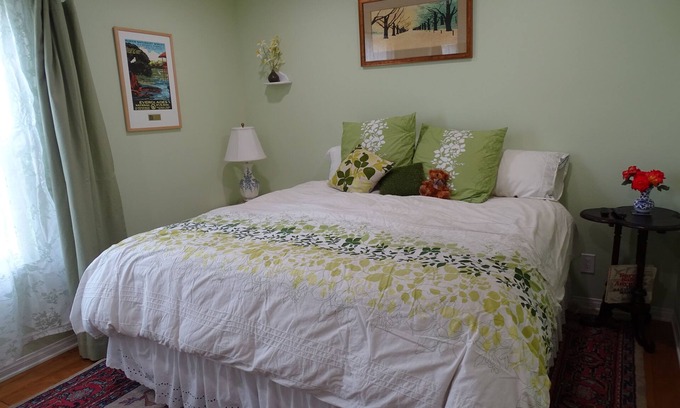 Orange House | Enjoy Old Towne Orange/Disneyland/Beaches/Chapman University