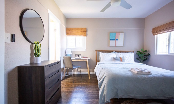 Los Angeles House | Enjoy Our Chic Mid-Century Home by So-Fi Stadium