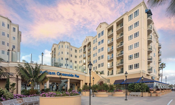Townsite Resort | Enjoy our Downtown Oceanside Seaside Resort full of Amenities