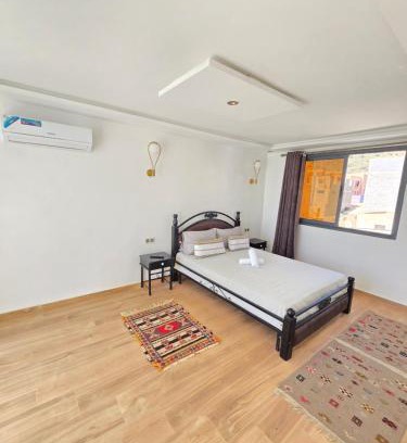 Taddart House | Enjoy rooftop