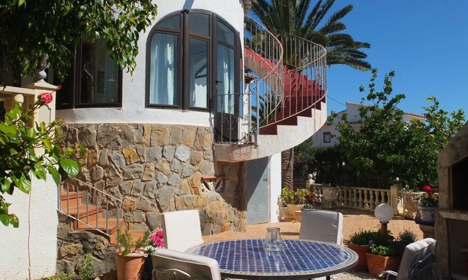 Benissa Coast House | Enjoy the Costa Blanca in our vacation home with sea views