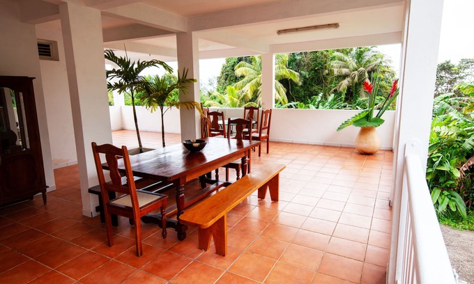Gros-Morne Villa | Enjoy the peace and quiet of nature in this fresh, bright villa.