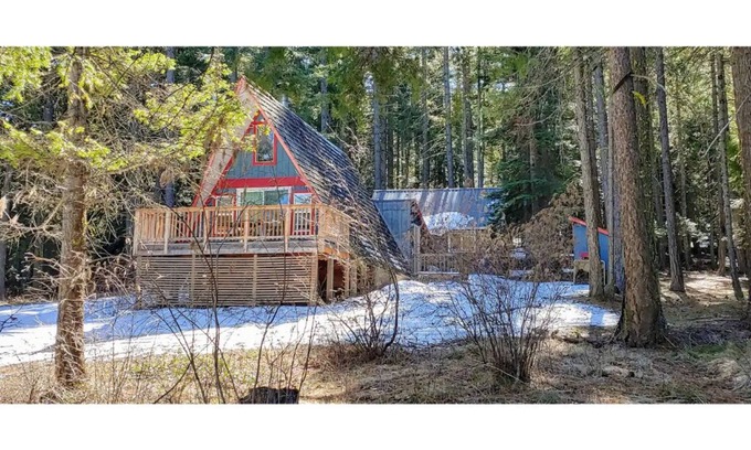 Sky Meadows Ranch Cabin | Enjoy the Woods! On Acreage! Recreational Area!