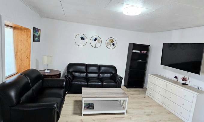 Fairbanks Apartment | Enjoyable 2-bedroom apartment near Downtown
