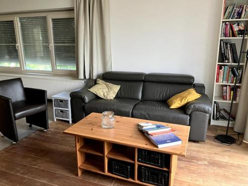 Lommel House | Enneven