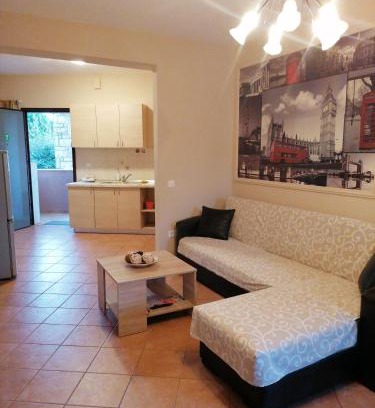 Nikita Apartment | Enoikiazomena diamerismata mezonetes Giannakoudis No7