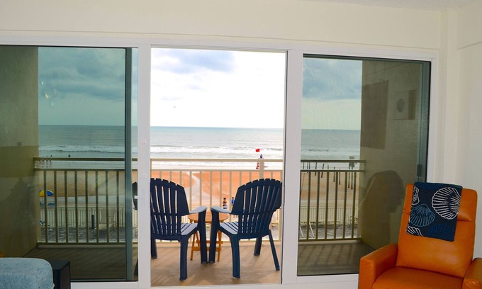 Rogers Seabreeze Apartment | Entire 1 bedroom 1 Bath Direct Oceanfront Apartment - Breathtaking Sunrise Views