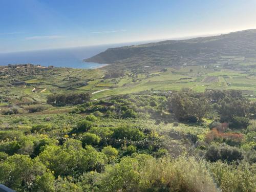 Xaghra Apartment | Entire apartment with Ramla Bay view (Gozo, Malta)