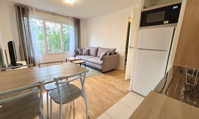 L'Echat Apartment | Entire Appartement, 2 rooms, private parking