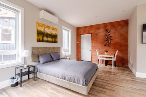 Mount Hope Huron Park Apartment | ENTIRE BACHELOR UNIT EN-SUITE ACROSS FROM GOOGLE - br3