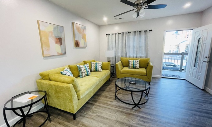 Pigeon Forge Condo | Entire condominium in the center of Pigeon Forge 210