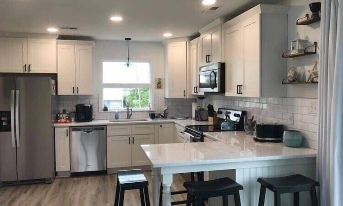 Topsail Beach House | Entire Home! Easy Walk to Beach & Gorgeous Sound View