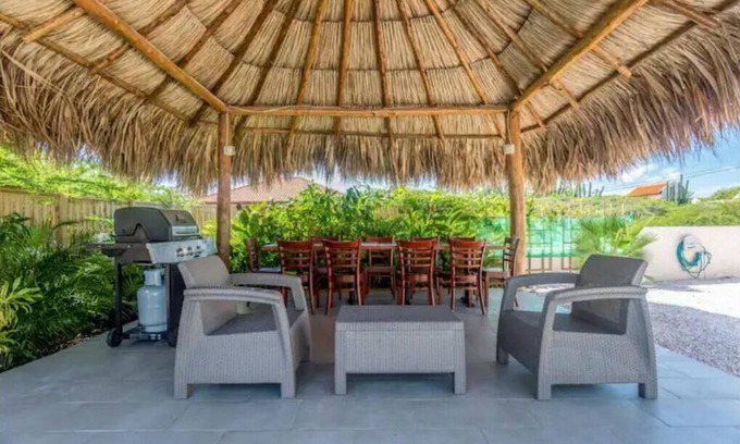 Palm Beach House | Entire home in Noord, Aruba