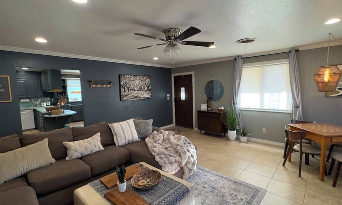 Stillwater House | Entire home in Stillwater, Oklahoma - Walking distance to downtown!