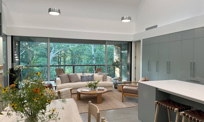 Vineyard Haven House | Entire home in West Tisbury, Massachusetts minutes from Lambert's Cove