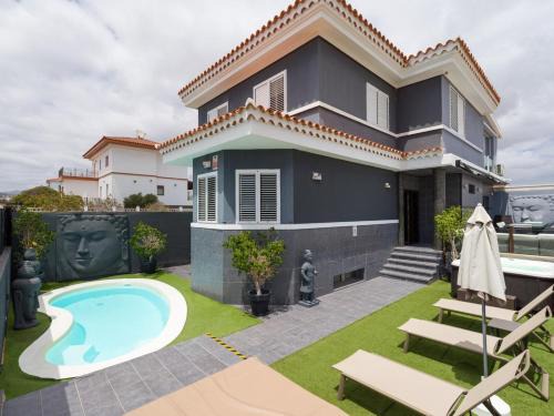 Maspalomas Villa | Entire Home Meloneras BBQ Jacuzzi PoolGolf