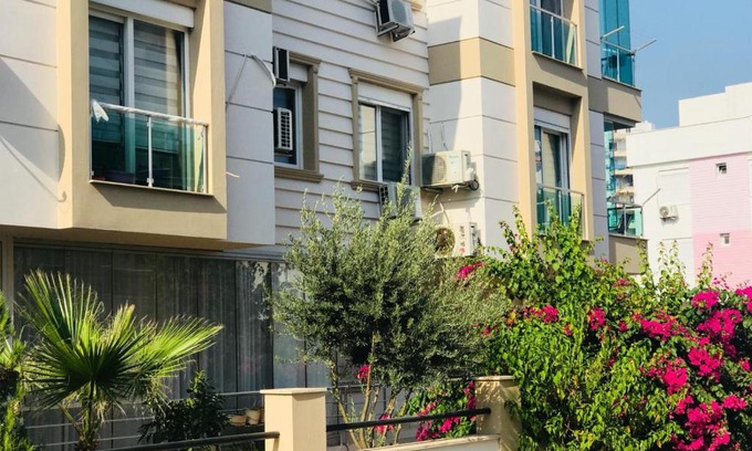 Muratpasa Apartment | Entire home near the sea Muratpaşa, lara