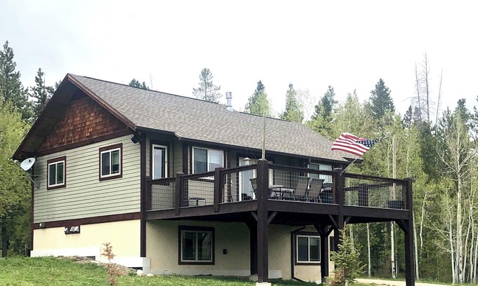 Oak Creek House | Entire Home/Picturesque Mtn Getaway