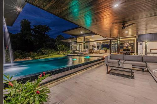 Portalon Apartment | Entire homestay accommodation in Savegre de Aguirre, Costa Rica