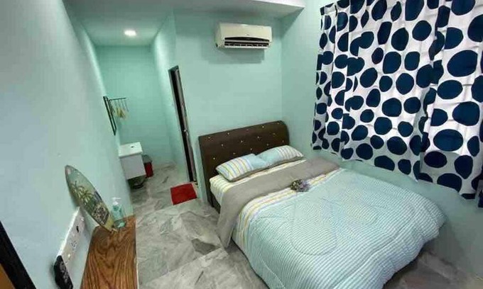 Seremban House | Entire House . 4 beds . EE Summer Guest House