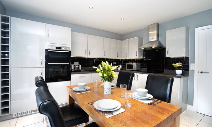 Colchester House | Entire House in Colchester - Whitmore