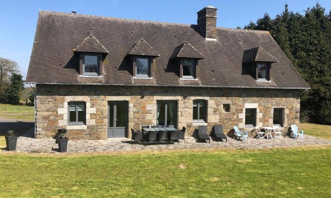 Fleury House | Entire house in the countryside near the beaches of the English Channel