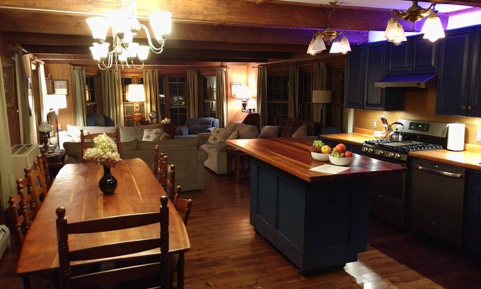 Westbrook House | Entire House - three suites - conferences, reunions, retreats