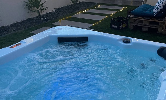 Widensolen Apartment | Entire new house Jaccuzi 6 People 10min Colmar