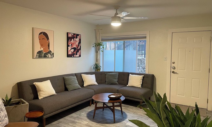 Bouldin Condo | Entire South Congress Condo- Walk to the best attractions in Austin!