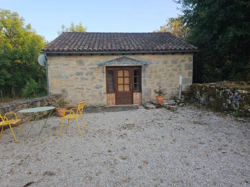 Cajarc Bed & Breakfast | Entre Pierres et Légendes