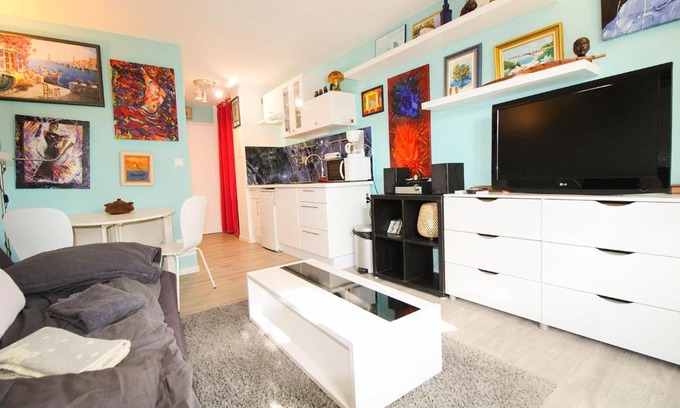 La Valsiere Apartment | Entre ville et campagne beau studio avec son jardin
