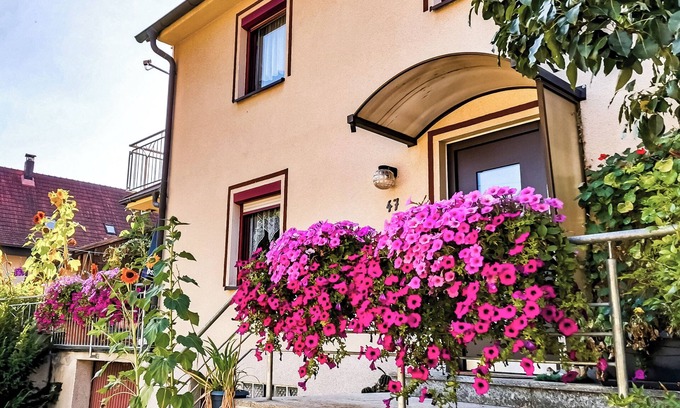Neudrossenfeld House | Entspannung für die Ganze Familie + Haustier in Dieser Friedlichen Unterkunft