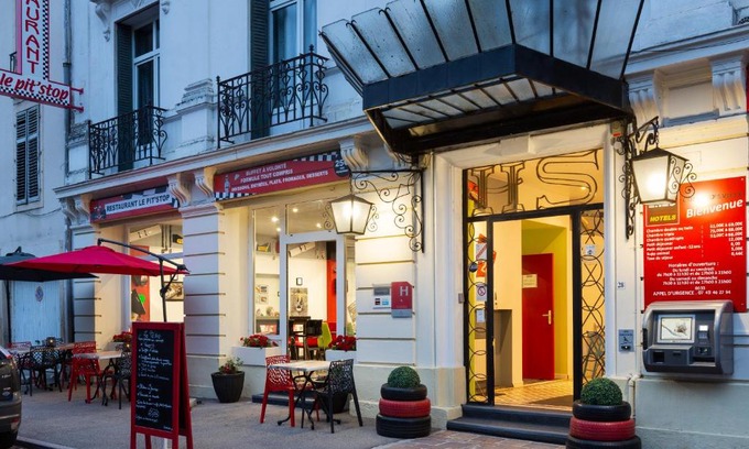 Contrexeville Hotel | Enzo Hotels Contrexeville