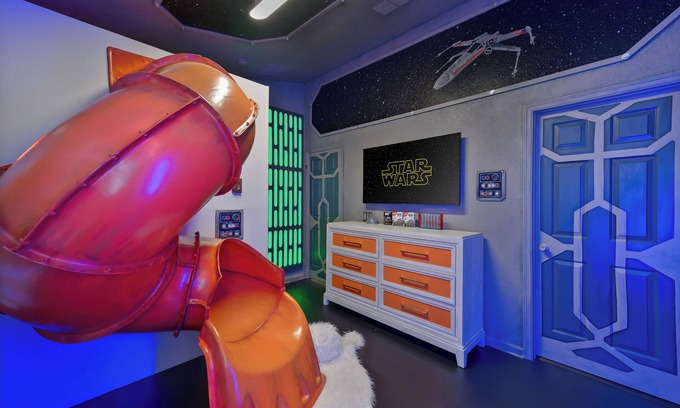 Windsor Hills House | EPIC Star Wars Theme Room - 5mi from Disney - Windsor Hills - FREE Waterpark
