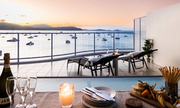 Airlie Beach Apartment | Epitome of luxury - absolute waterfront penthouse