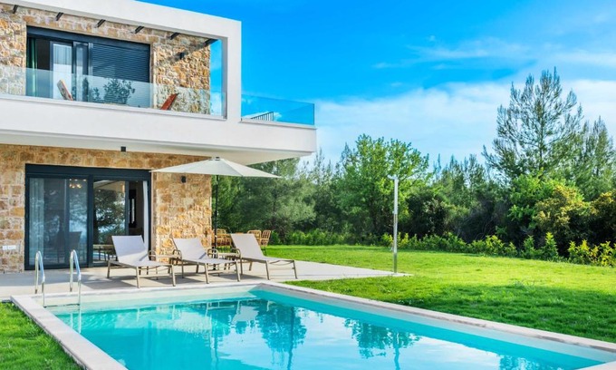 Kassandra Villa | Epta Villas Luxury Redefined