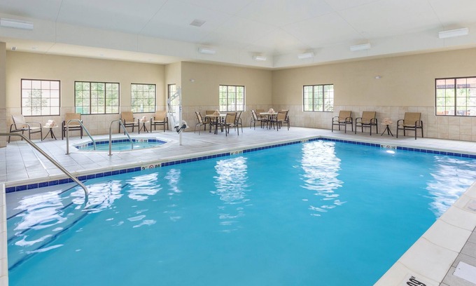 Canton Condo | Equipped King Suite | Free Daily Breakfast, Shared Hot Tub + Pool