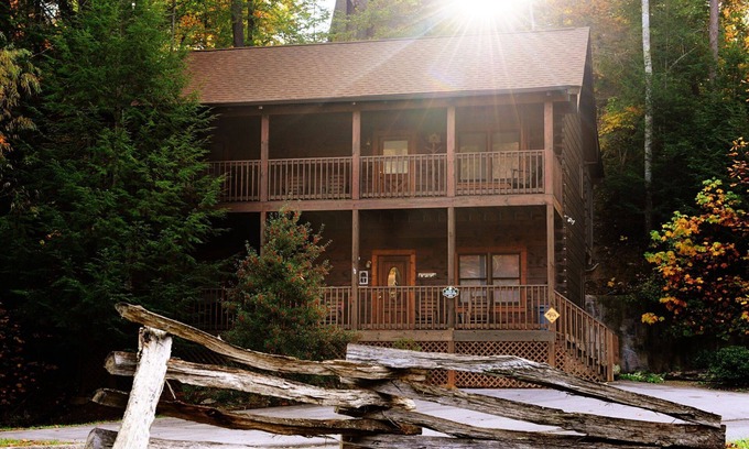Pigeon Forge Cabin | ER202 - Now and Forever Great location! - Close to town!