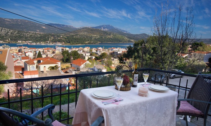 Argostoli Town Apartment | ERATO APARTMENT IN ARGOSTOLI