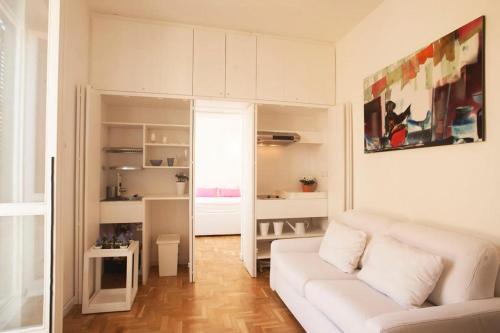 Rione IV Campo Marzio Apartment | Erida 2 Apartment Spanish Steps