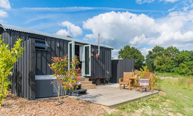 Abbess Roding Cottage | Ernest - a holiday let by Bloom Stays that sleeps 2 guests in 1 bedroom