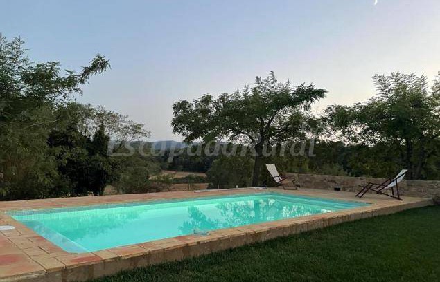 Sant Sadurni de l'Heura Cottage | Cabin ∙ 4 bedrooms ∙ 11 guests