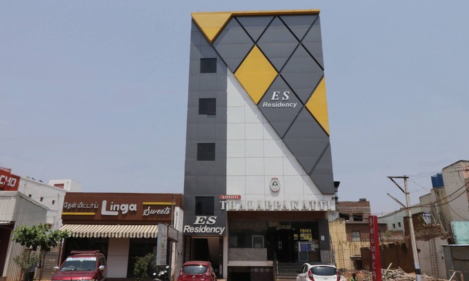 Theni Hotel | ES Residency